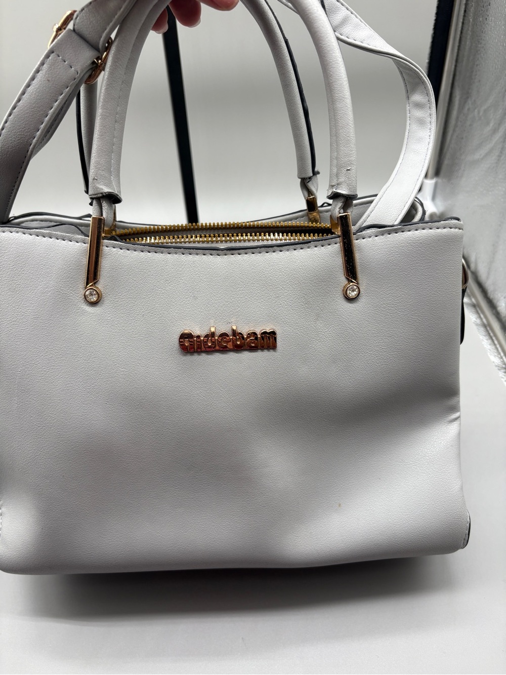 Gilda Bloom Light Gray Satchel Crossbody Handbag Gold Tone Faux Leather Purse